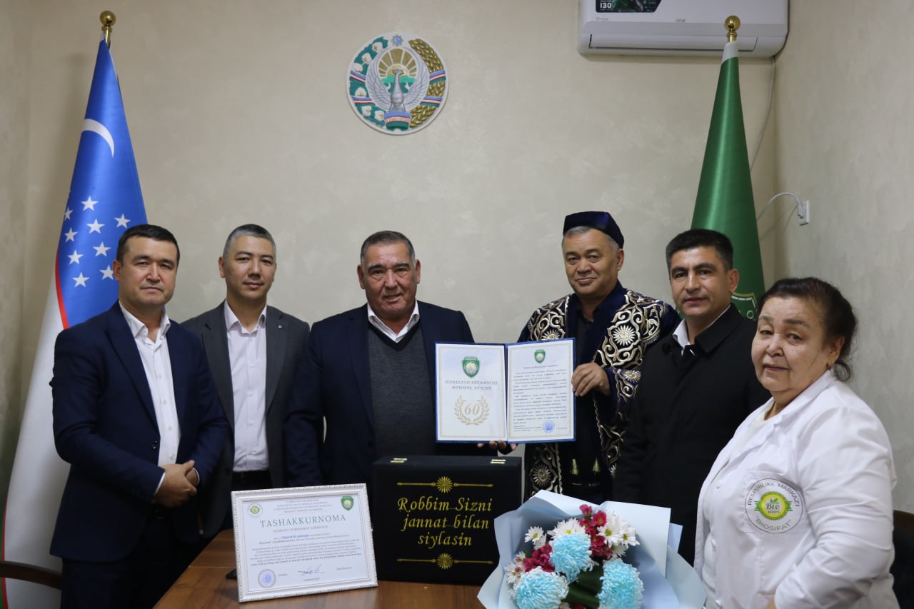 "Biosifat" Respublika Markazi Xodimi Nurmahmad Azimovichning 60 Yoshlik Yubiley bayrami bilan qutlandi