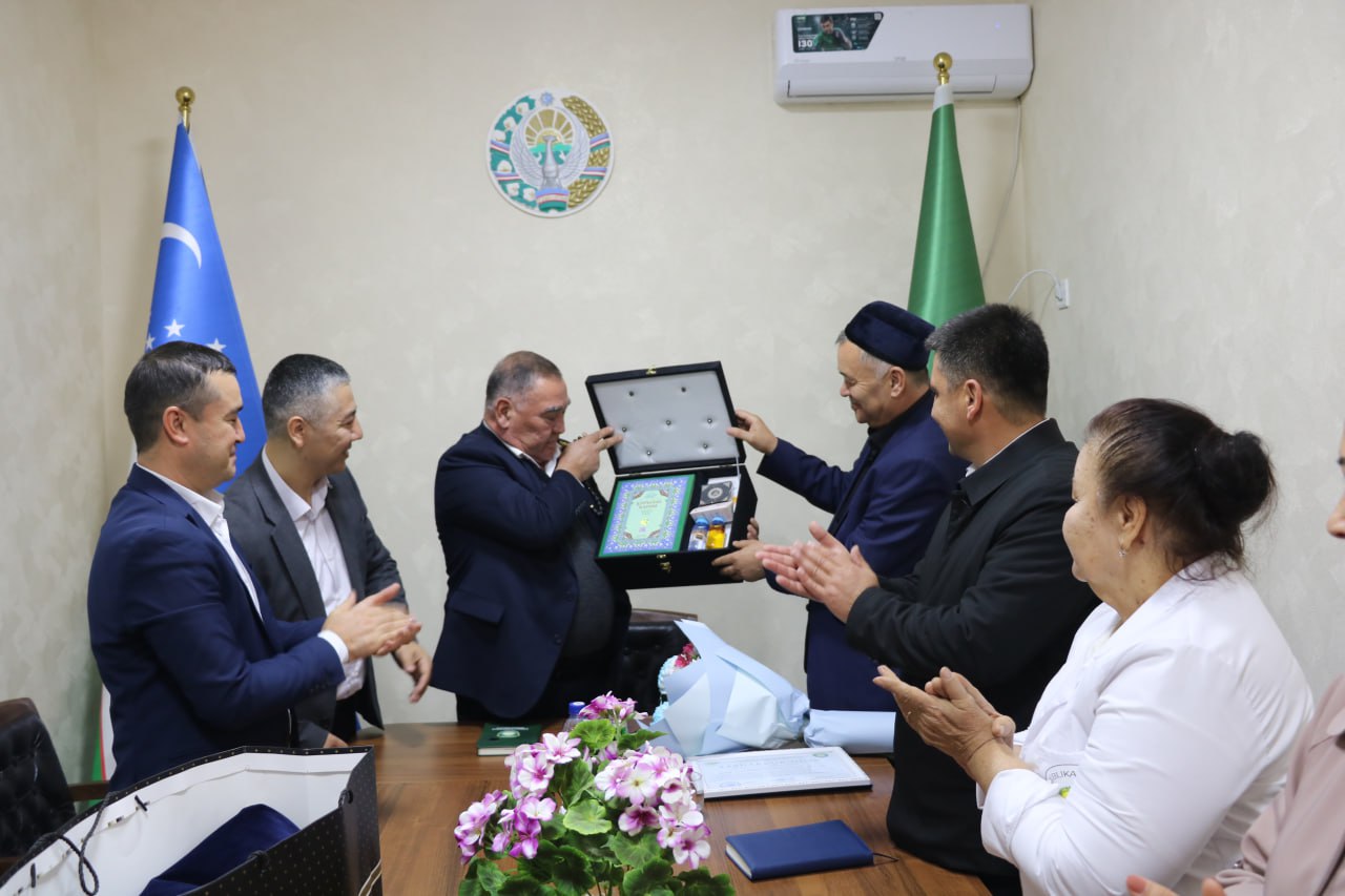 "Biosifat" Respublika Markazi Xodimi Nurmahmad Azimovichning 60 Yoshlik Yubiley bayrami bilan qutlandi